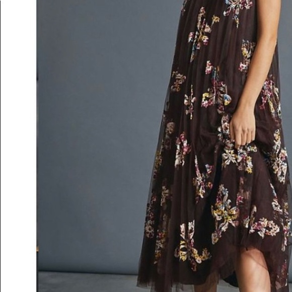 Cassandra Appliquéd tulle dress - Picture 7 of 10